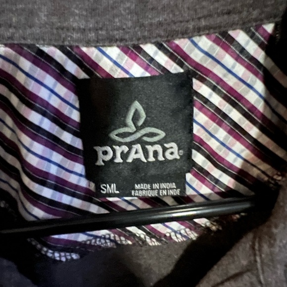 Grayish brown Prana polo shirt size small - Picture 2 of 3